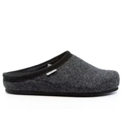 Ara hjemmesko^ Hjemmesko